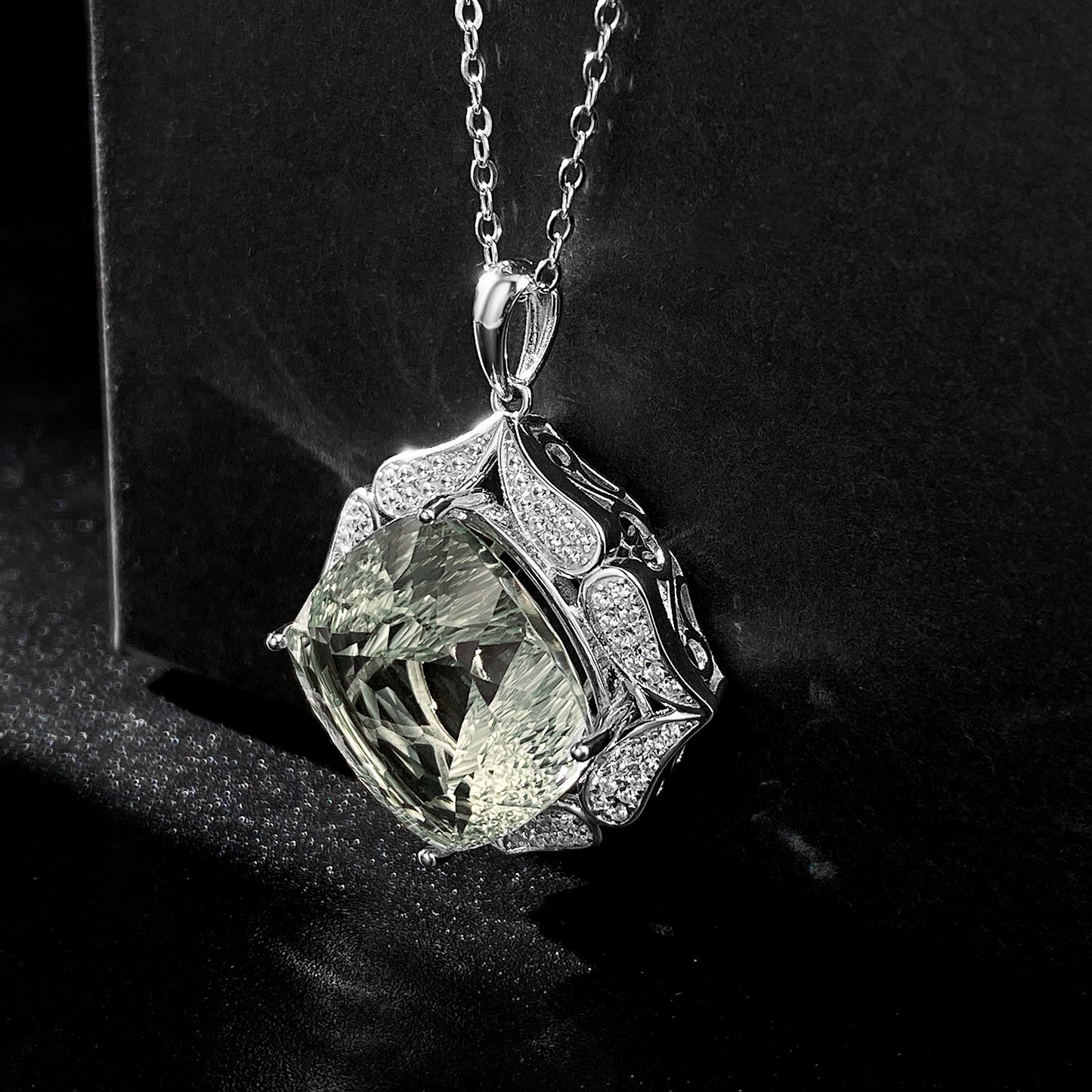 Green Crystal Sweater Necklace — 925 Silver Statement