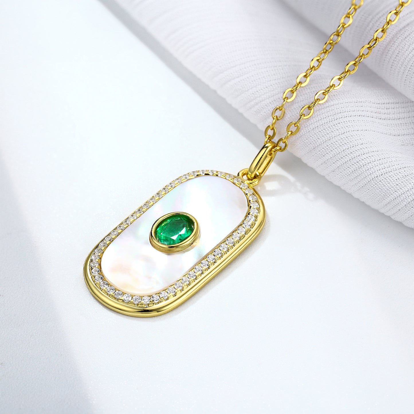 Round Emerald Pendant — 925 Silver Geometric Necklace