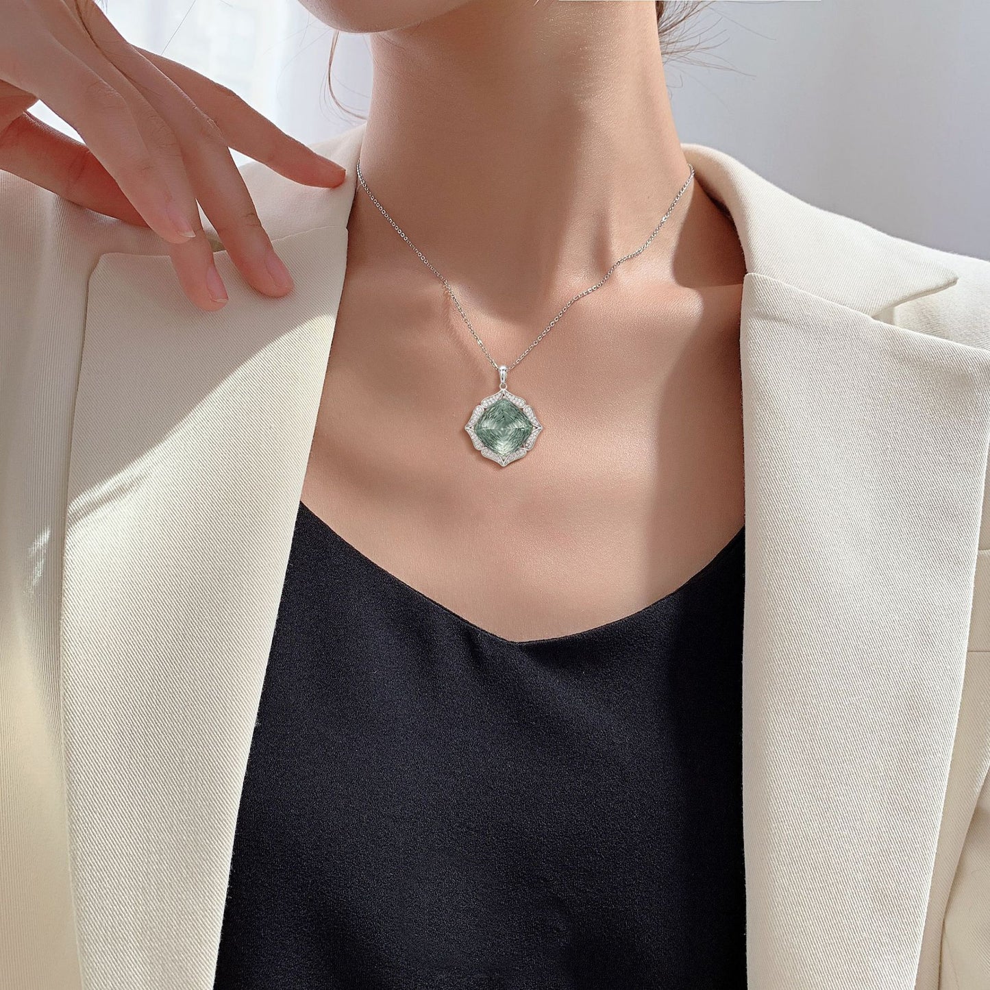 Green Crystal Sweater Necklace — 925 Silver Statement
